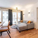 Falken 2 Apartment