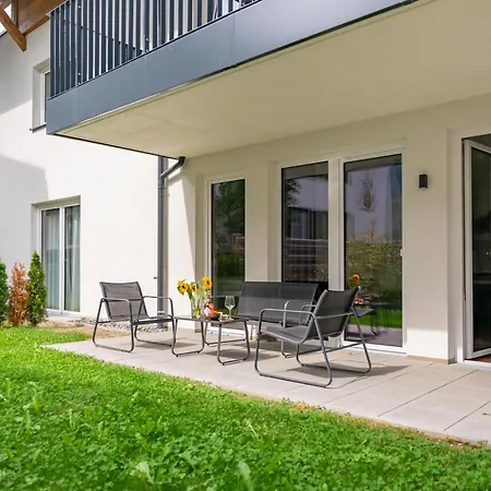 Apartament Falken 2 *